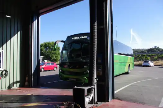 Para un autobús es difícil superar la ITV